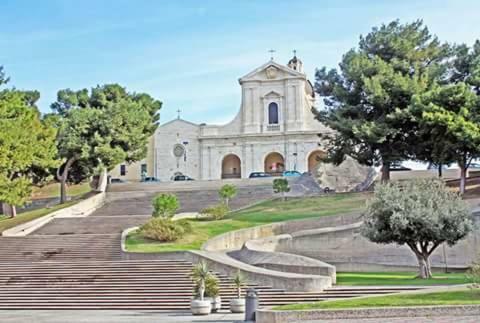 Ad Villanova San Giovanni Cagliari Exterior foto